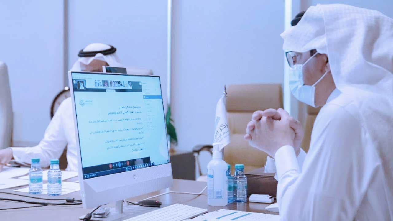  وزير التعليم يعتمد معايير ولوائح برامج التدريب الإلكتروني