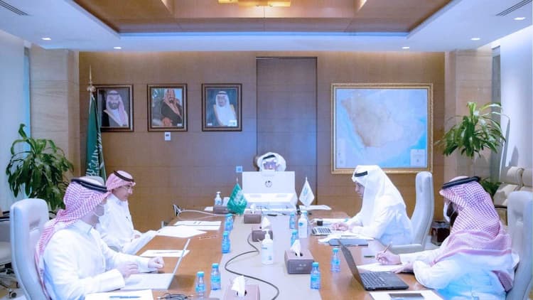 معالي آل الشيخ يترأس اجتماع مجلس إدارة المركز